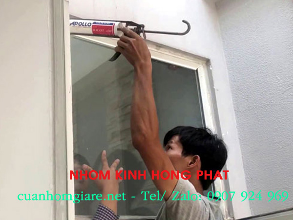 Toplist 5 Đơn vị sửa cửa nhôm kính Tphcm tại nhà chuyên nghiệp, đáng tin cậy hiện nay 2 sua cua nhom kinh tphcm