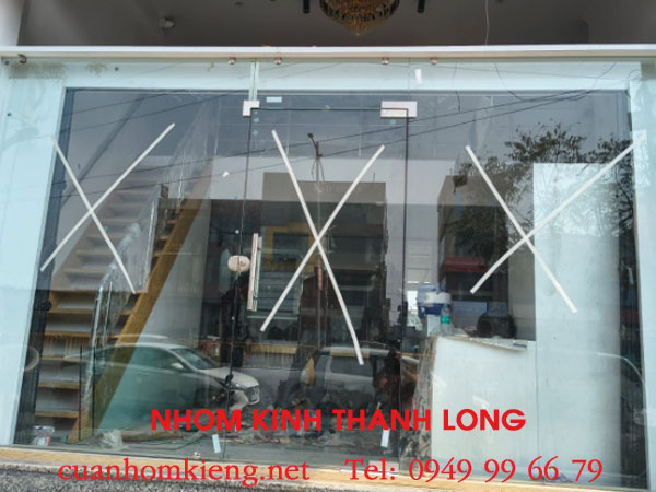 sua-cua-kinh-cuong-luc