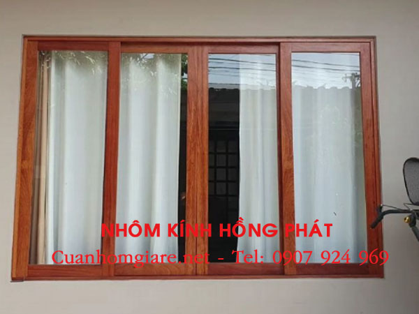 cua-nhom-kinh-gia-go