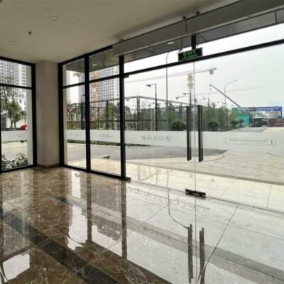 Sốc: Giá cửa nhôm kính bao nhiêu tiền 1m2 2026 giảm mạnh đến 20% mùa xây dựng